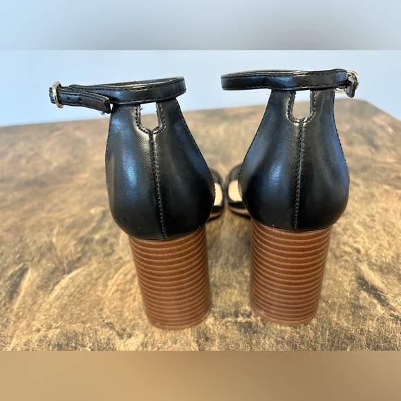 Kelly & Katie Block Heels - Picture 4 of 4